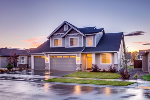 Balve Hauskaufberatung mit Immobiliengutachter